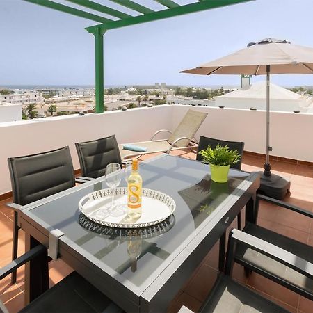 Ferienwohnung Apartamento Om Con Piscina Y Vistas Al Mar Costa Teguise Exterior foto