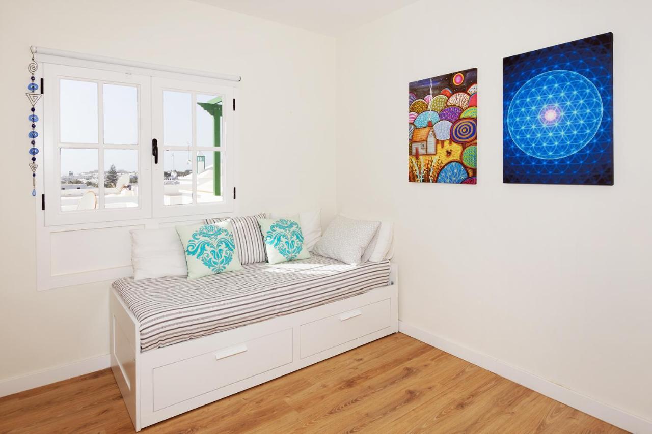 Ferienwohnung Apartamento Om Con Piscina Y Vistas Al Mar Costa Teguise Exterior foto