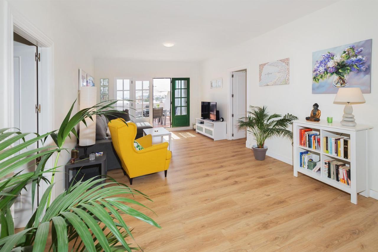 Ferienwohnung Apartamento Om Con Piscina Y Vistas Al Mar Costa Teguise Exterior foto